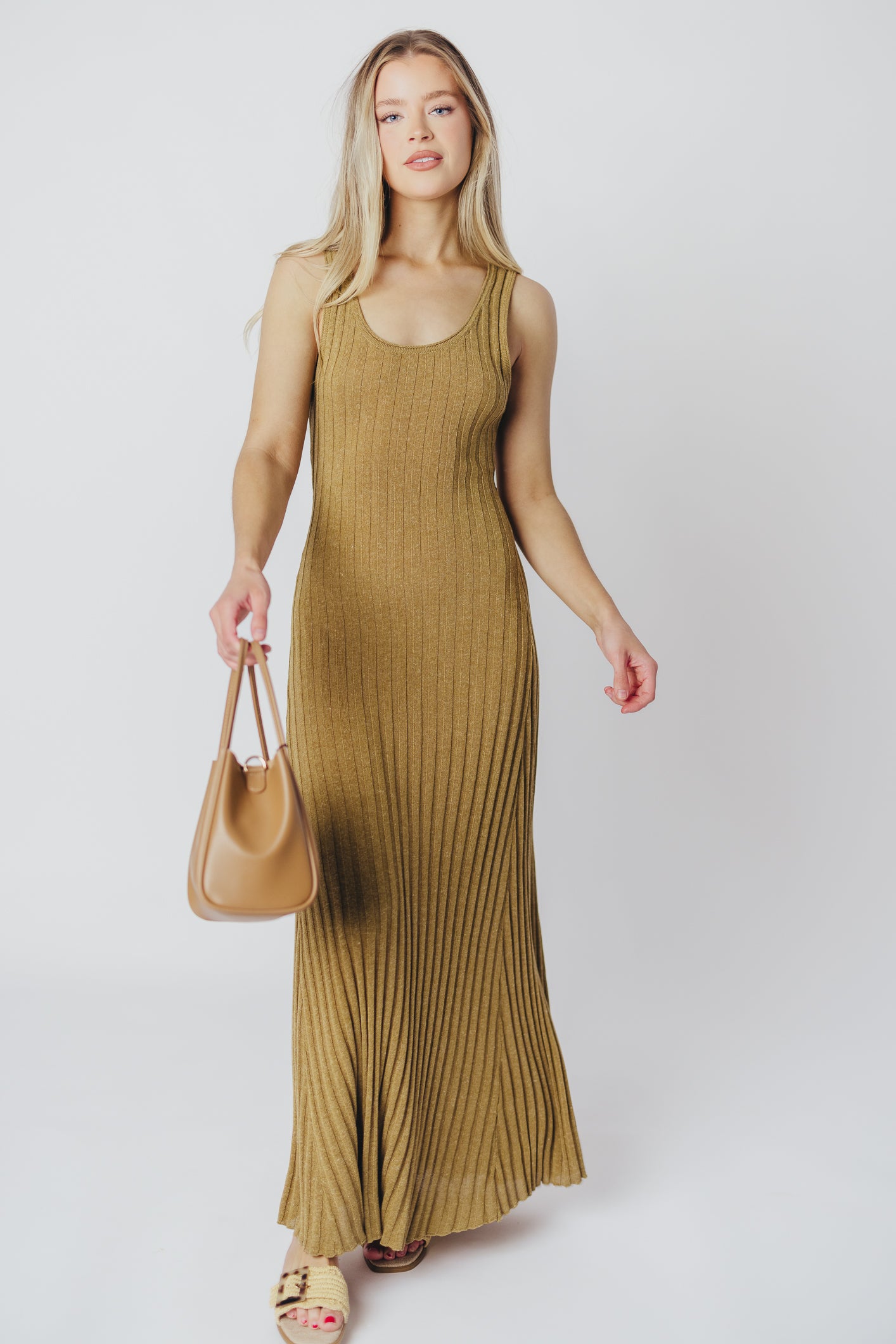 Gidea Knit Maxi Dress in Brown Olive