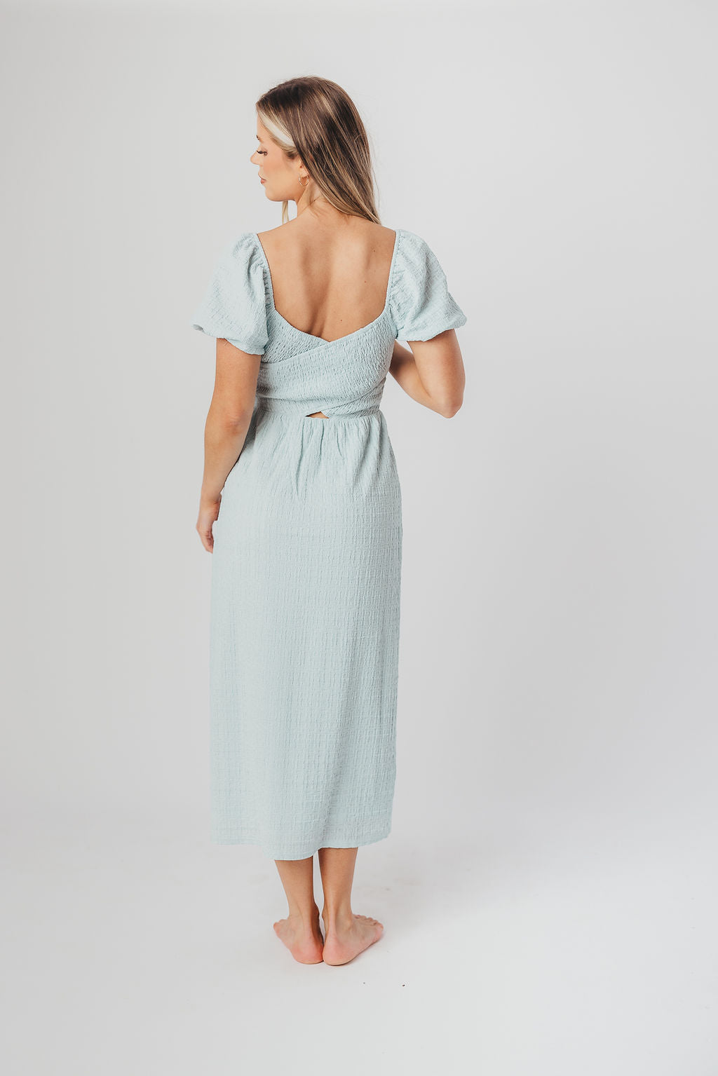 Maria Sweetheart Neckline Midi Dress in Powder Blue - Bump Friendly & Inclusive Sizing (S-3XL) Pre-Order 5/15