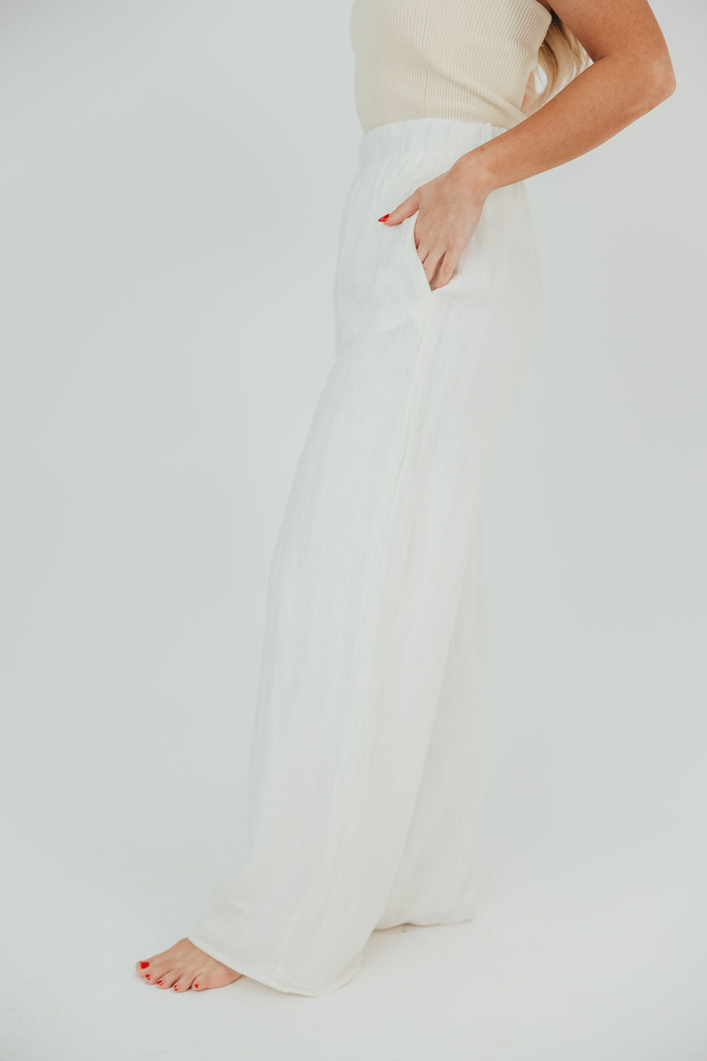 Loretta 100% Linen Pant in Off-White