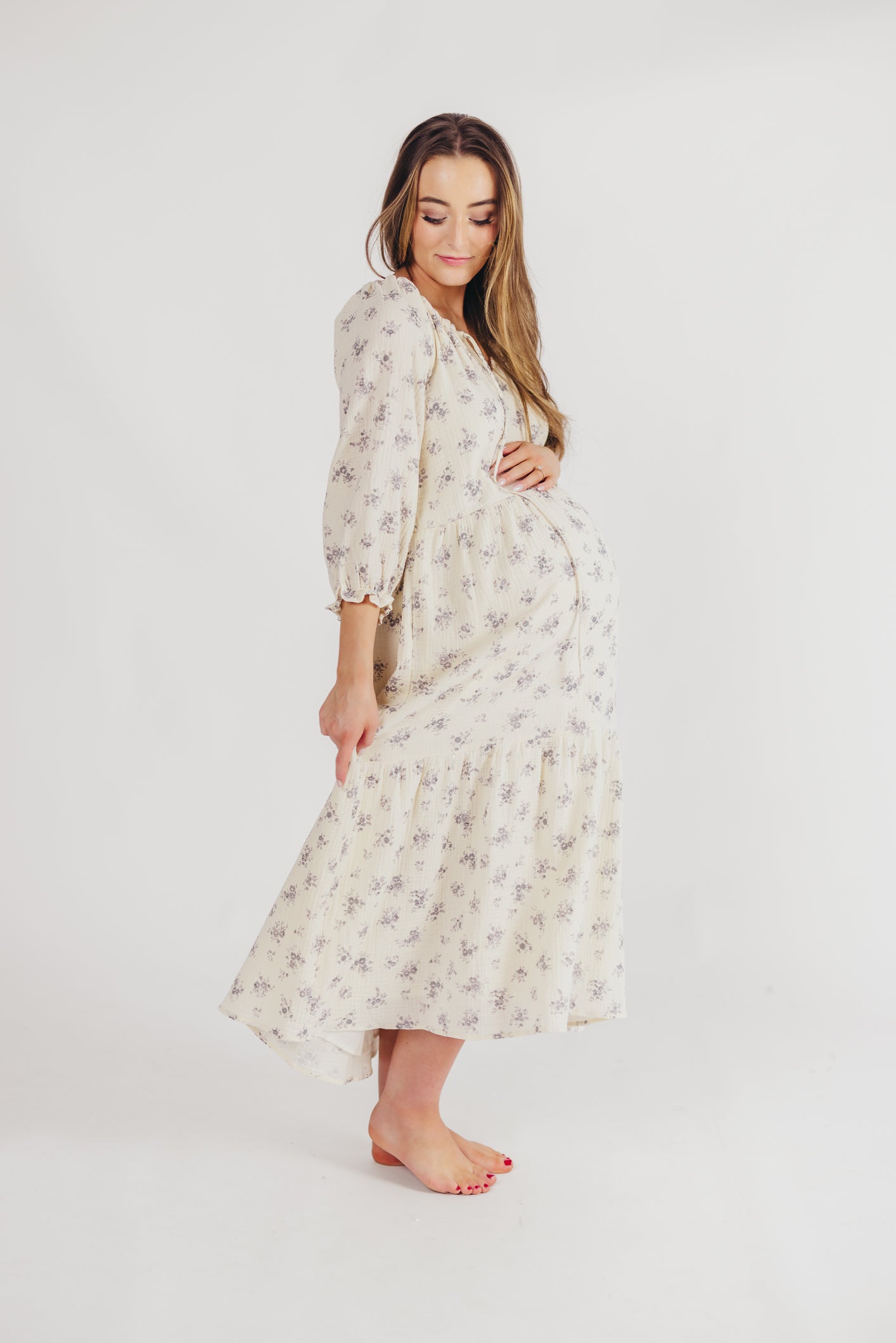 Jenna Tiered Gauze Midi Dress in Ivory Floral - Bump Friendly - Inclusive Sizing (S-3X)