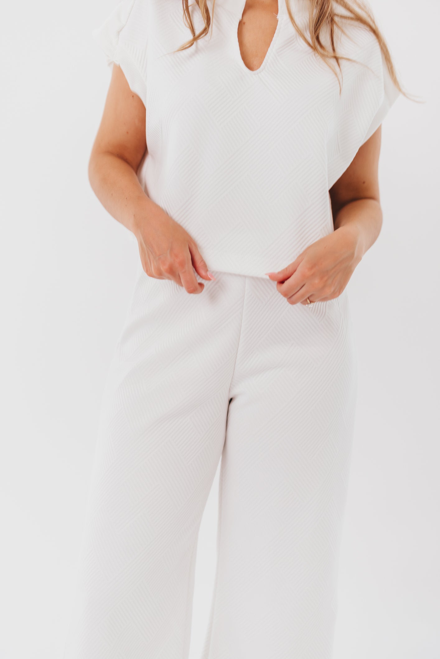 Laney Textured Cropped Top and Pant Set in White