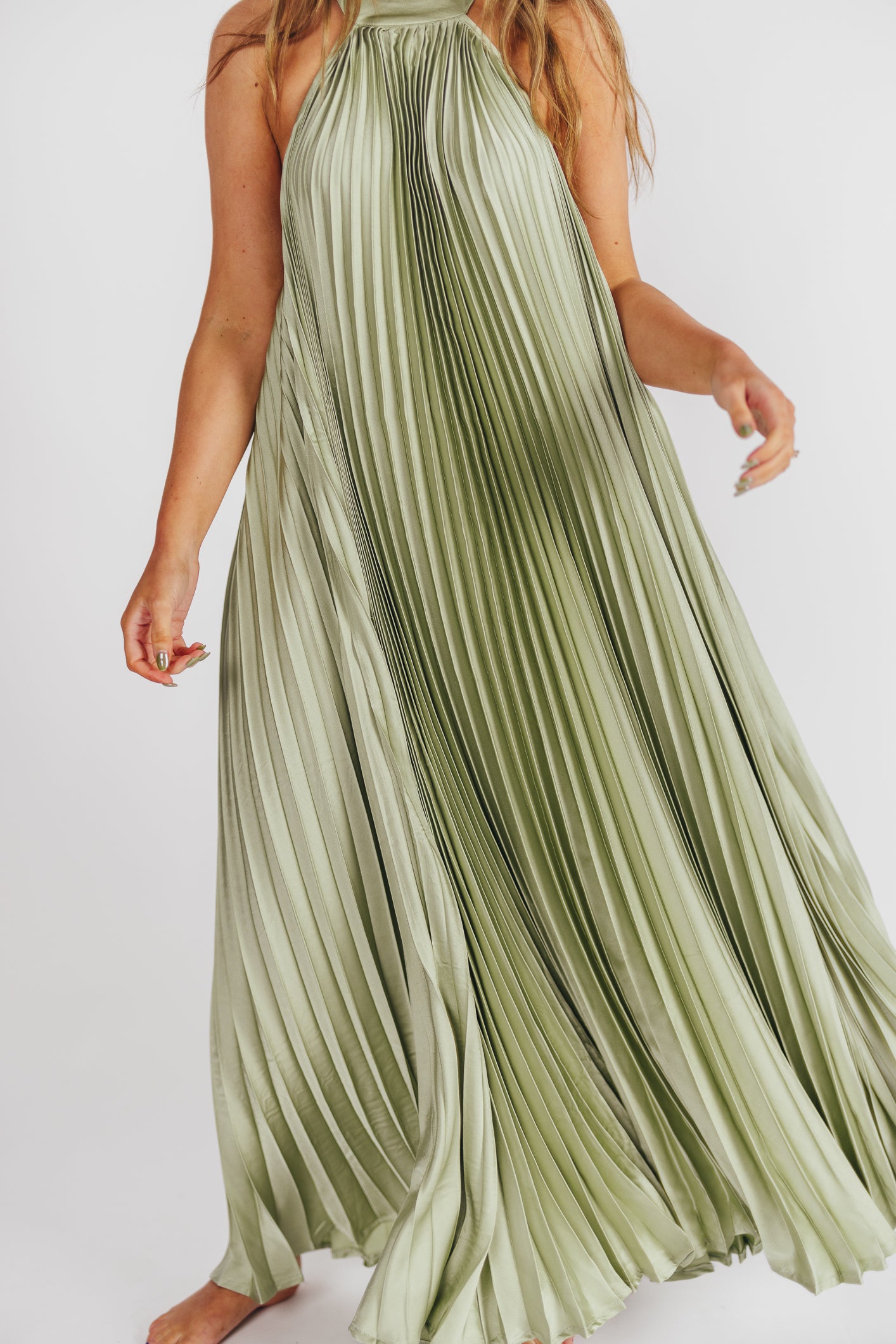 Maren Pleated Halter Maxi Dress in Sage - Bump Friendly (S-XL) Almost Sold Out!