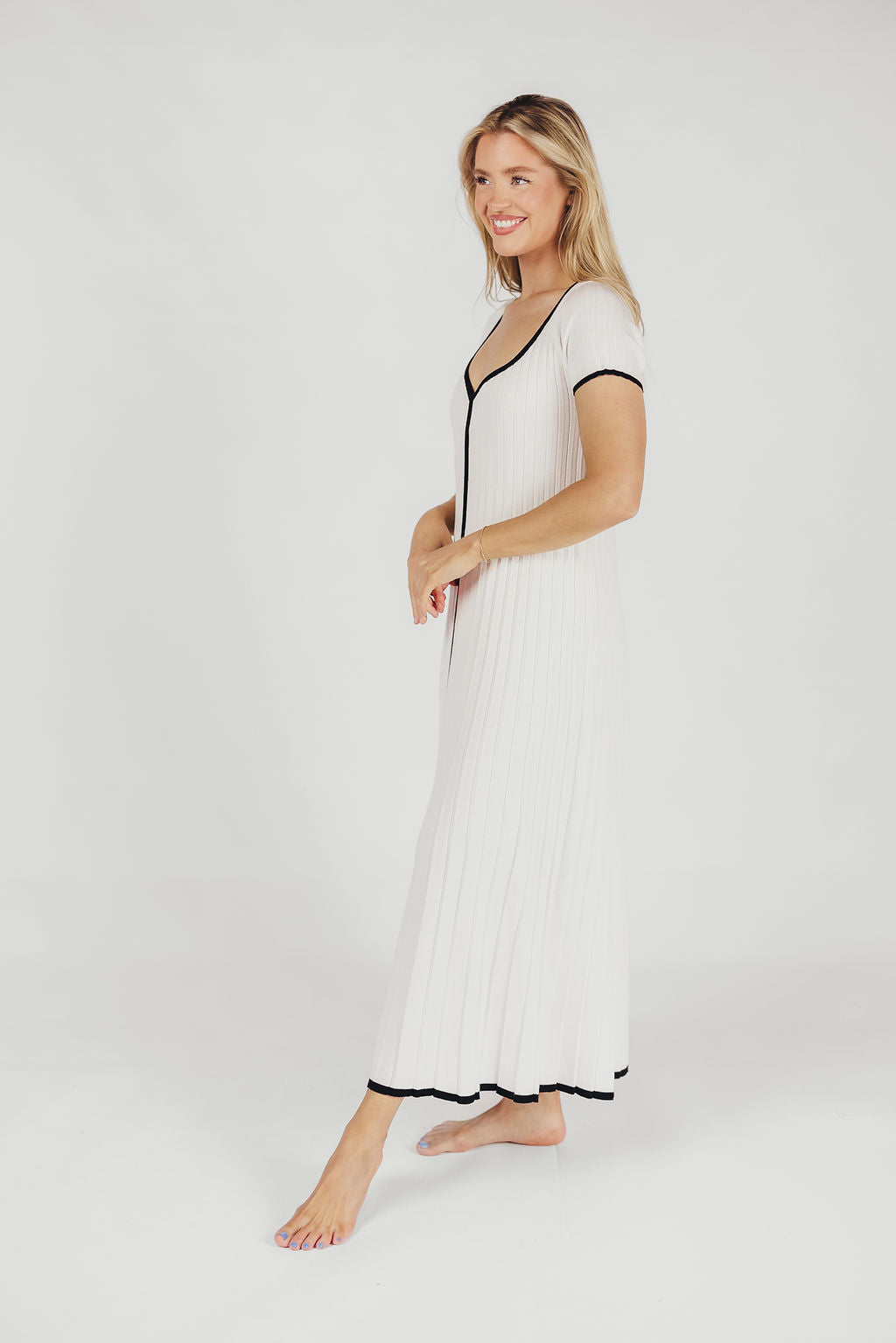 Marilyn Pleated Knit Maxi Dress with Contrast Binding in Off-White