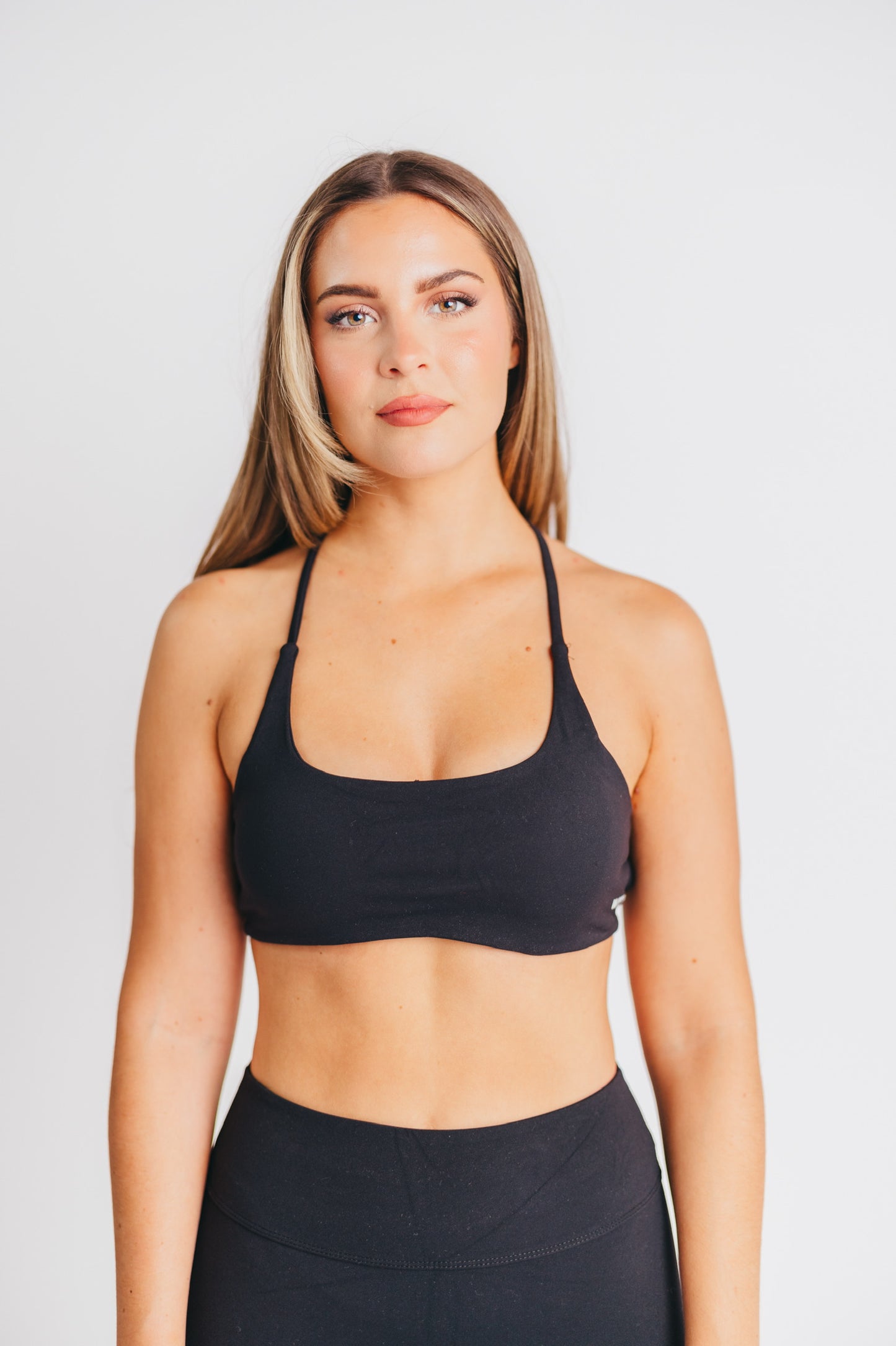 Worth the Label Cross Back Sports Bra in Black