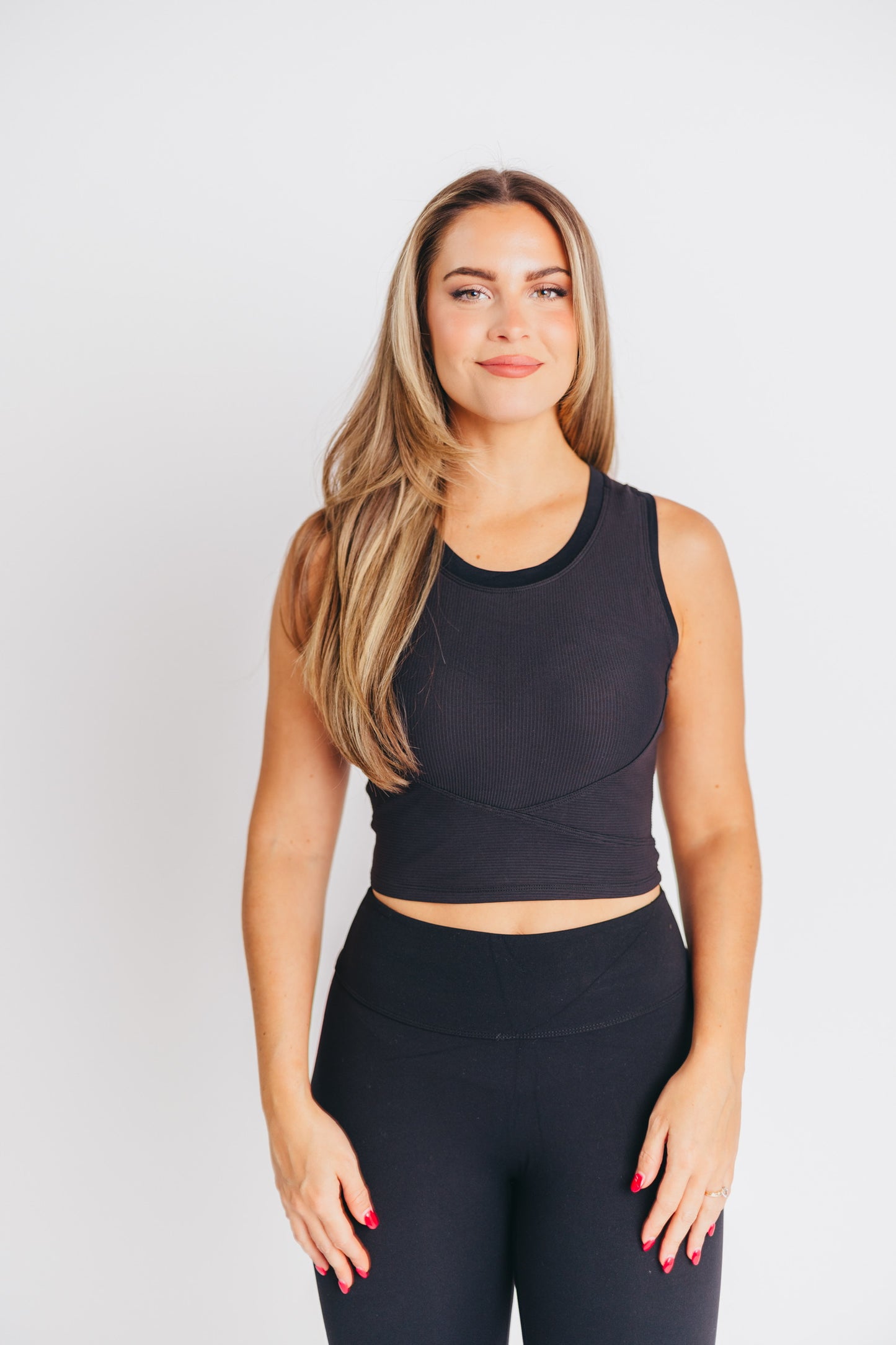 Worth The Label Active Tank in Black