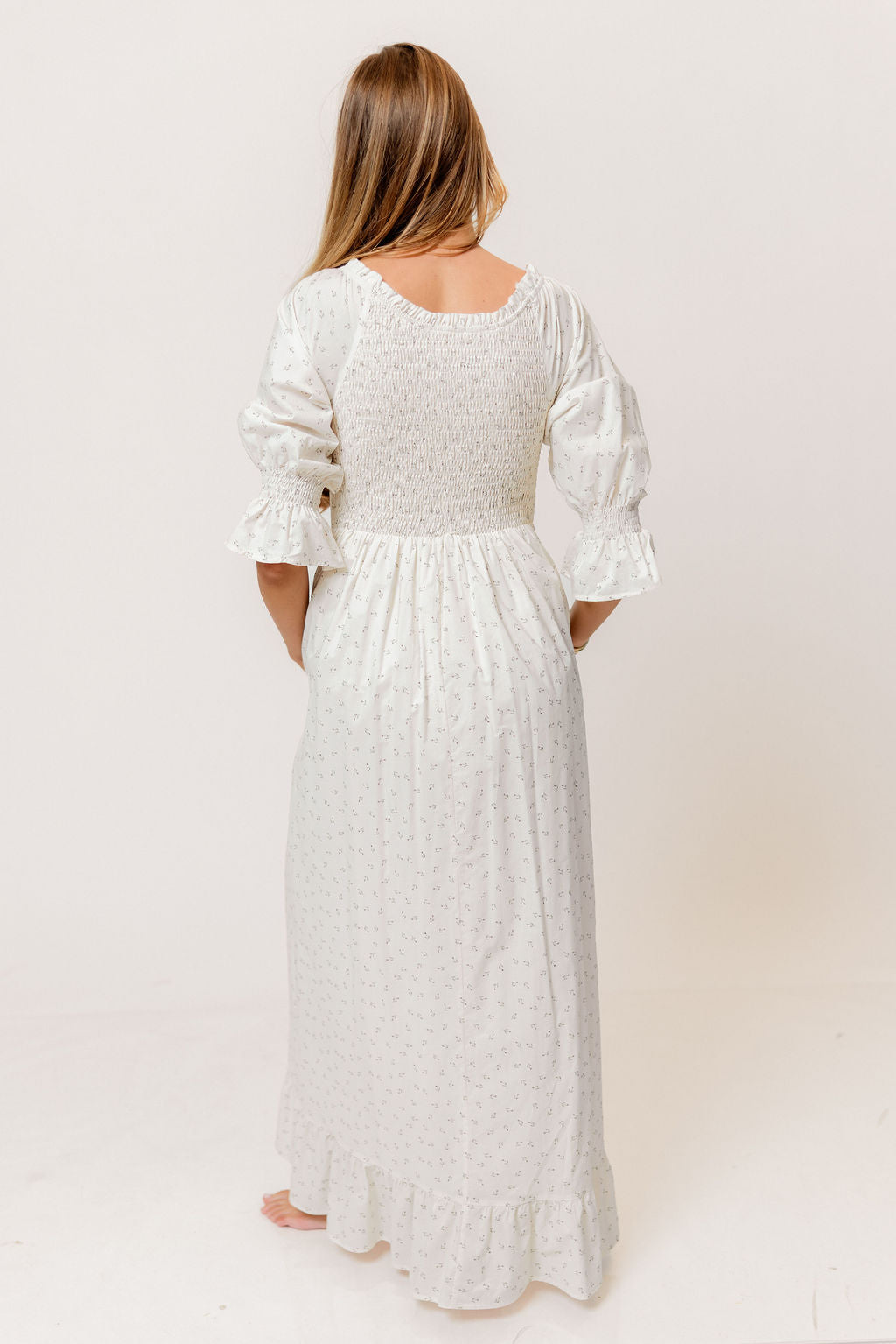 Sienna 100% Cotton Puff Sleeve Maxi Dress in Ivory Floral (Lined) - Bu Worth Collective Sienna 100% Cotton Puff Sleeve Maxi Dress in Ivory Floral (Lined) - Bu Worth Collective