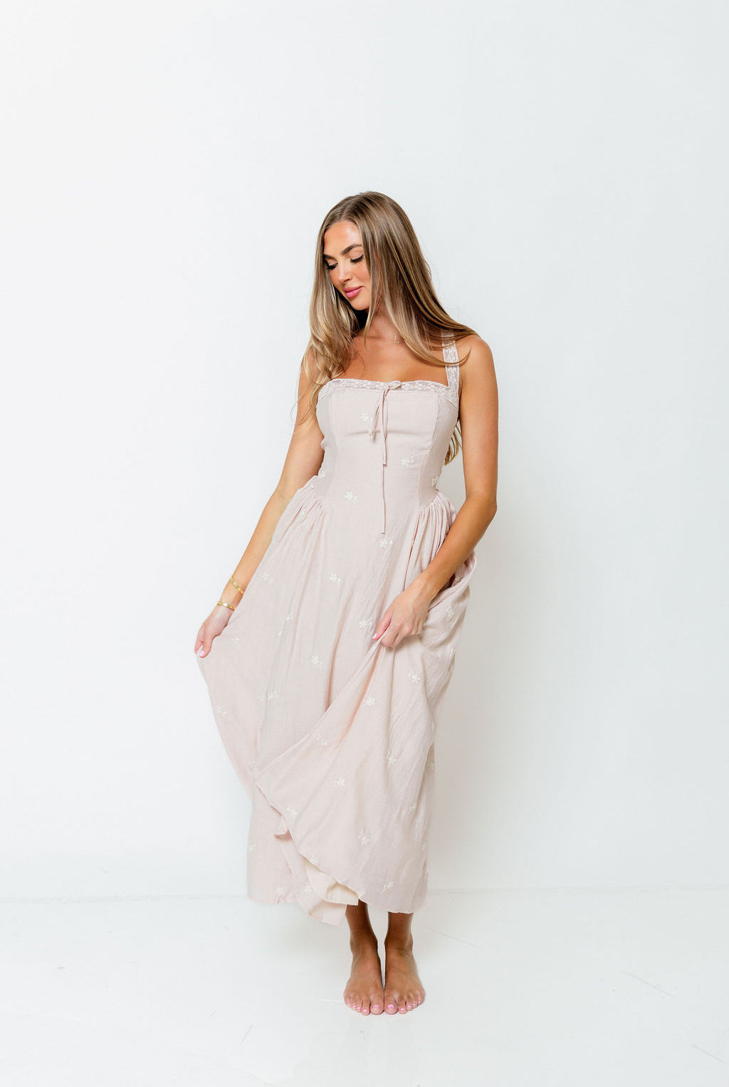 worth collective dresses Nursing Friendly Dresses Worth Collective