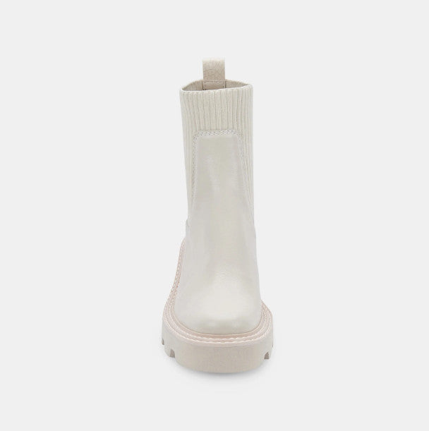 Hoven H2O Boots in Ivory Leather