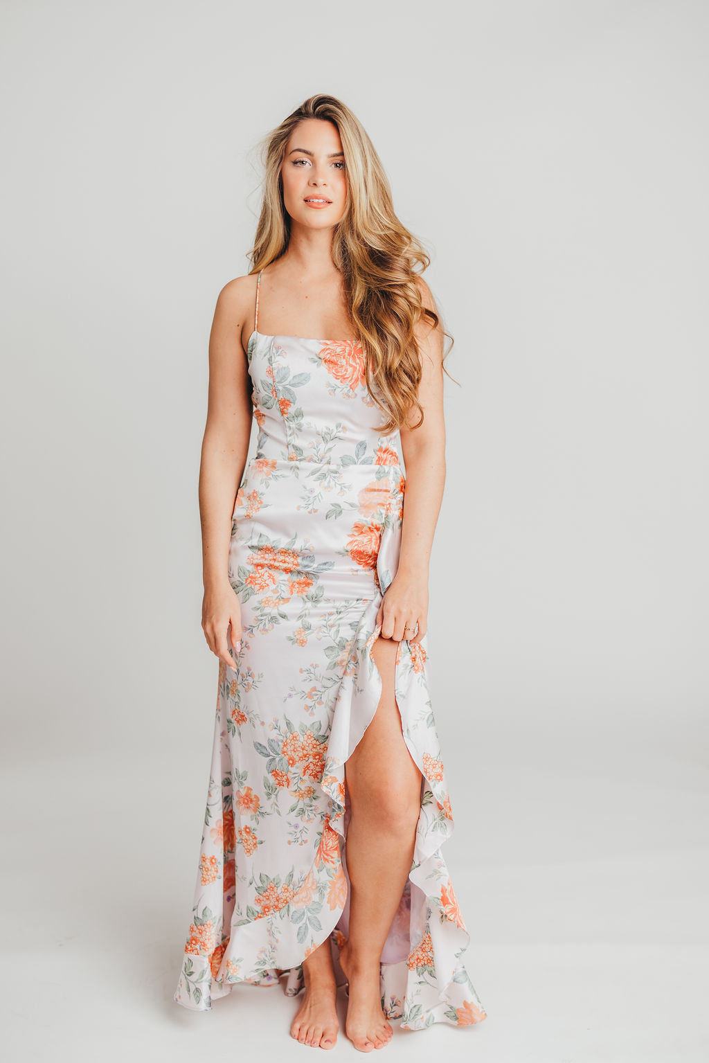 Lia Open Back Maxi Dress in Peach Floral
