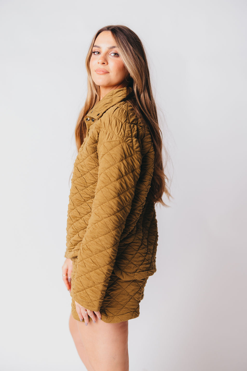 Luxe Quilted Pullover and Shorts Set in Olive