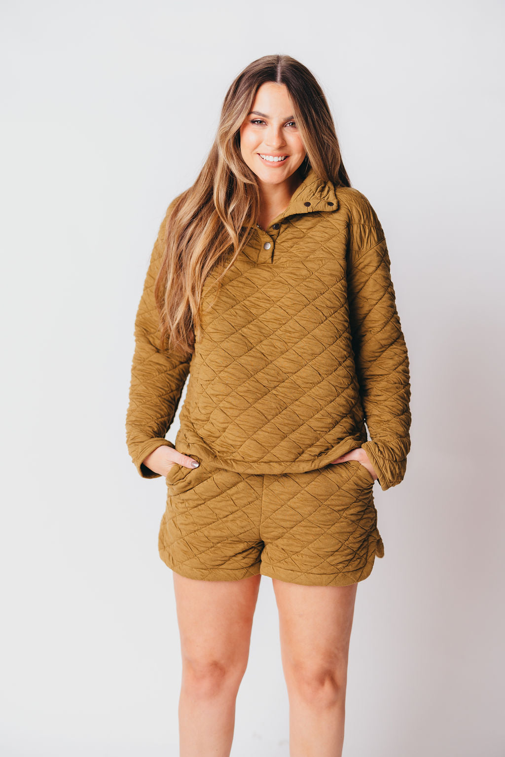Luxe Quilted Pullover and Shorts Set in Olive
